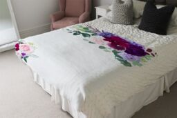 Benjamin Tate Design Pink & Purple Roses Blanket in Natural - Size: 120 cm x 150 cm - thumbnail 3