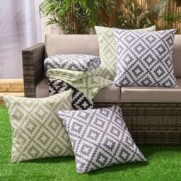 OHS 2 Pack Geometric Cushion Filled Water Resistant Outdoor Garden in Green - Size: 45 cm x 45 cm - thumbnail 4