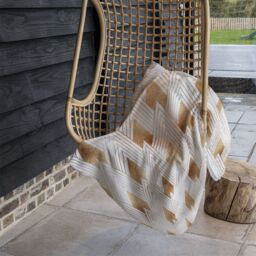 Benjamin Tate Design Golden Geometric Shapes Blanket in Natural - Size: 120 cm x 150 cm - thumbnail 4