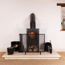 Charles Bentley Aspen Fireguard Contemporary Iron Silver Mesh Black Boarder Matte Finish - thumbnail 2