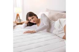 Dreamland Electric Mattress Protector Double in White - thumbnail 1
