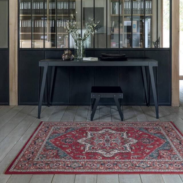 The Rug Shop UK Red Wool Border Floral Traditional Luxurious Easy To Clean Area Rug - Size: 160 cm x 240 cm - image 1