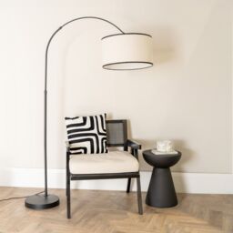 ValueLights Louis Black Metal Arched Floor Lamp with Linen Trim Drum Lamp Shade & LED Bulb - thumbnail 3