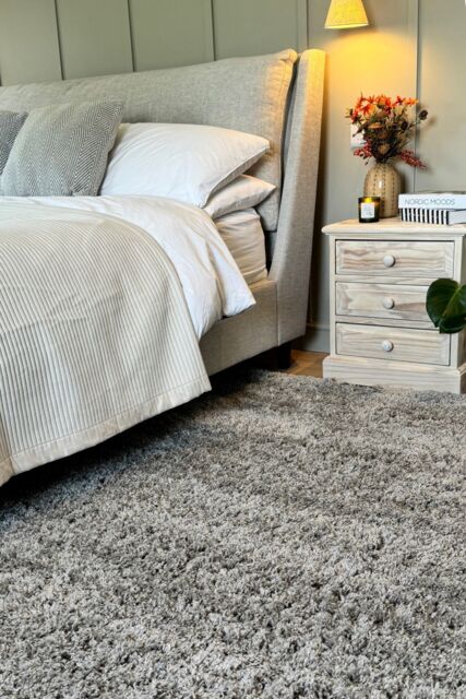 Kukoon Silver Grey Soft Fluffy Shaggy Cosy Warm Bedroom Area Rugs - Size: 120 cm x 170 cm - image 1