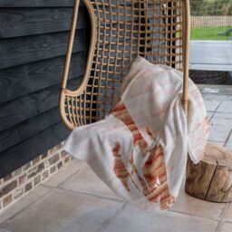 Benjamin Tate Design Puffin Blanket in Natural - Size: 120 cm x 150 cm - thumbnail 4
