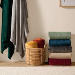 Furn Harrow Fleece Throw in Mid Grey - Size: 140 cm x 180 cm - thumbnail 7