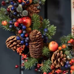 Dibor 40cm Harvest Fruits Xmas Decor Front Door Wreath Christmas Wreath - thumbnail 4