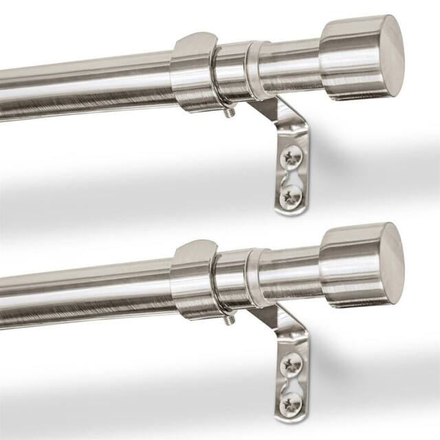 Harbour Housewares Extendable Metal Curtain Poles Kit - 77 to 150cm - Pack of 2 in Silver - image 1