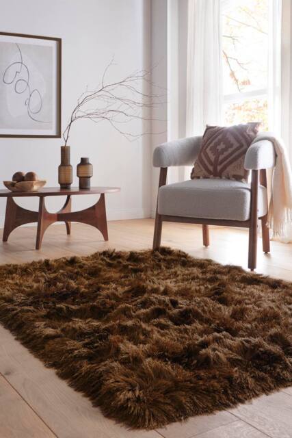 Origin s Glamour Deluxe Mocha in Brown - Size: 120 cm x 170 cm - image 1