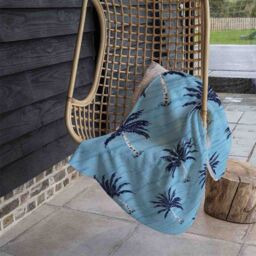 Benjamin Tate Design Palm Trees On Blue Blanket in Natural - Size: 120 cm x 150 cm - thumbnail 4