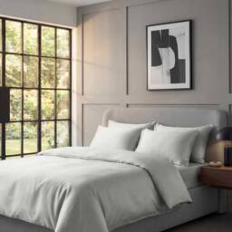 Bedable 100% Cotton Sateen Bedding Bundle 460 Thread Count - Duvet Cover + Fitted Sheet + 4 Pillowcases + Duvet + 4 Pillows in Grey - Size: Double - thumbnail 5