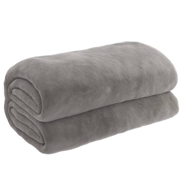 Berkfield Home Weighted Blanket with Cover Grey 152x203 cm 7 kg Fabric - image 1