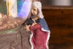 Marco Paul Musical Nativity Scene Snow Globe Christmas Decoration - thumbnail 4