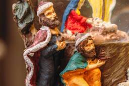 Marco Paul Musical Nativity Scene Snow Globe Christmas Decoration - thumbnail 5
