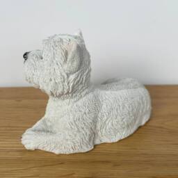 Animal Crackers Realistic Laying West Highland Terrier Figurine, 13cm, Gift Boxed in Natural White - thumbnail 3