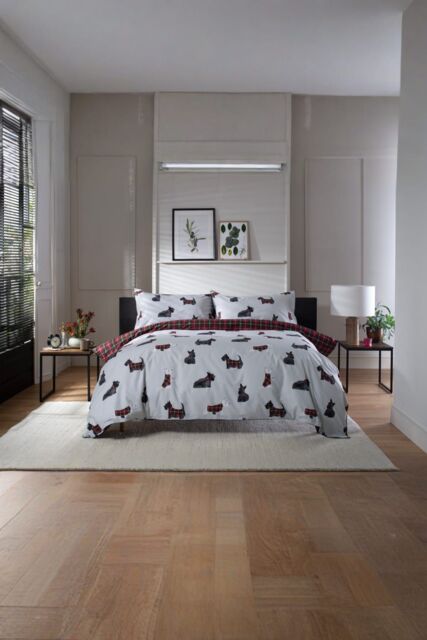 The Lyndon Company Hattie 100% Cotton Duvet Cover Set - Dog Print Bedding - Deyongs 1846 in Grey - Size: King - image 1