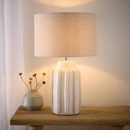 K LIVING Natural Light Ribbed Ceramic Table lamp with a Natural Linen Lampshade in Cream - thumbnail 1