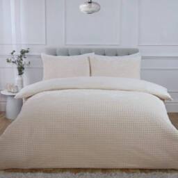 Rapport Home Luxury Waffle Teddy Polyester Fleece Duvet Cover Set with Pillowcase in Natural - Size: Double - thumbnail 1