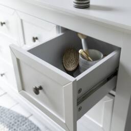 Nöa and Nani Karlstad Chest of Drawers 8 Drawer in White - thumbnail 2