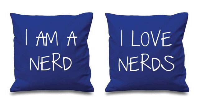 60 SECOND MAKEOVER I Am A Nerd I Love Nerds Cushion Covers in Blue - Size: 40 cm x 40 cm