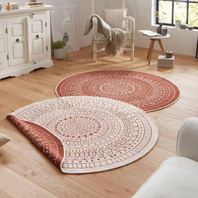 THE RUGS Porto Reversible Indoor Outdoor Rug Flatweave Polypropylene Design in Red - Size: 140 cm diameter - image 1