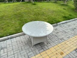 Fimous Rattan Furniture Set with 1 Big Round Coffee Table & 4 Seater Chairs in Light Grey - thumbnail 3