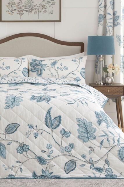 Dreams & Drapes 'Samira' Richly Illustrated Floral Print Duvet Cover Set in Teal - Size: Double - image 1