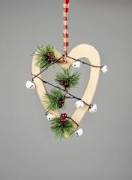 Shatchi Wooden Hanging Decoration Heart Shape Cream 23X1.2X30 CM in Green - thumbnail 2