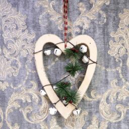 Shatchi Wooden Hanging Decoration Heart Shape Cream 23X1.2X30 CM in Green - thumbnail 3