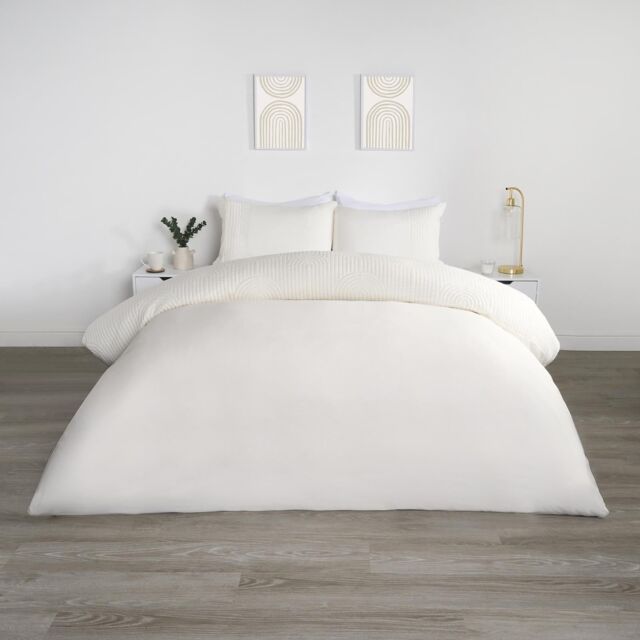 OHS Filled Pinsonic Arches Panel Duvet Cover Bedding Set in Cream - Size: King - image 1
