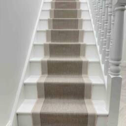 runrug Stair Runner Carpet - Reversible & Durable, 2mm - 'Vichy' in Beige - Size: 70 cm x 510 cm - thumbnail 3