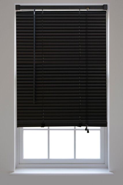 Furnished Black PVC 25mm Slat Venetian Blinds - Trimmable Window Blinds for Home & Office - Size: 115 cm width x 150 cm drop - image 1