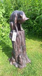 Inspirational Gifting Cat & Mouse Garden Sculpture Resin Ornament in Bronze - thumbnail 4
