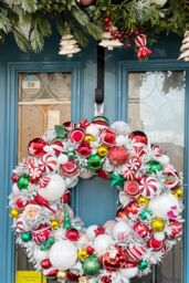 Neel Blue 15-inch White Metal Wreath Door Hanger, Door Adjustable Hook - 2pcs in Black - thumbnail 5