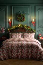 Laurence Llewelyn-Bowen 'Festive Robin' 100% Cotton Duvet Cover Set in Red - Size: Double