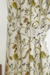 Sundour Grove Ready Made Curtains - Fully lined in Green - Size: 117 cm width x 183 cm drop - thumbnail 5
