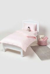Homescapes Cotton Stripe Kids Pillowcases 40 x 60 cm 330 Thread Count, 2 Pack in Pink - thumbnail 4