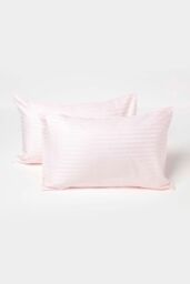 Homescapes Cotton Stripe Kids Pillowcases 40 x 60 cm 330 Thread Count, 2 Pack in Pink