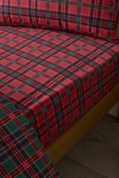 Catherine Lansfield Tartan Check Fitted Sheet in Red - Size: Double Fitted - thumbnail 1
