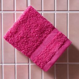 OHS 4 Pack of 100% Cotton Bathroom Bath Towel in Pink - thumbnail 2