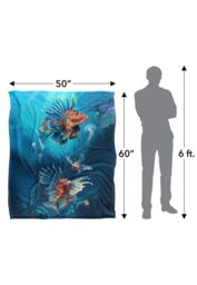 JQ Licensing En Lion Fish Silky Touch Super Soft Throw Blanket 152 X 127 cm in White - thumbnail 5
