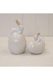KDMD Ceramic White Rabbit on Egg Easter Decoration - 17mm - thumbnail 3