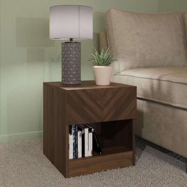 GFW Catania Lamp Table in Walnut - image 1