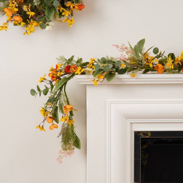 Scottish Everlastings Ltd 150cm Rustic Forsythia/ Poppy Garland in Orange - image 1