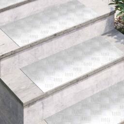 Berkfield Home Modern Aluminium Checker Plates 4 pcs Anti-Slip 70x30 cm in Silver - Size: Medium - thumbnail 1