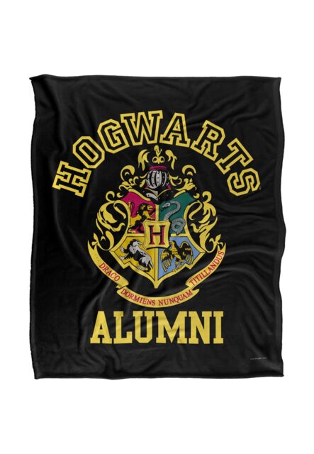 Warner Brothers Harry Potter Hogwarts Alumni Blanket 152 x 127 cm in White - image 1