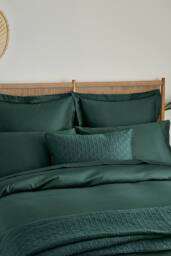 Ted Baker 'TB Plain Dye' Cotton Sateen Fitted Sheet in Dark Green - Size: Super King - thumbnail 3