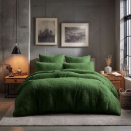 Snug City Teddy Bear Fleece Soft Cosy Duvet Cover + Pillow Case Set in Green - Size: King