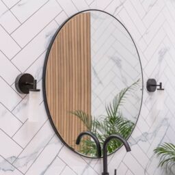 ValueLights Canya Single IP44 Rated Bathroom Frosted Reeded Glass Wall Light in Black - thumbnail 4