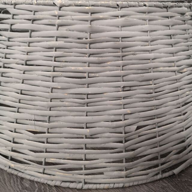Samuel Alexander FACTORY SECONDS 48/70cm KD Willow Christmas Tree Skirt Wicker Rattan- Large Light Grey - image 1
